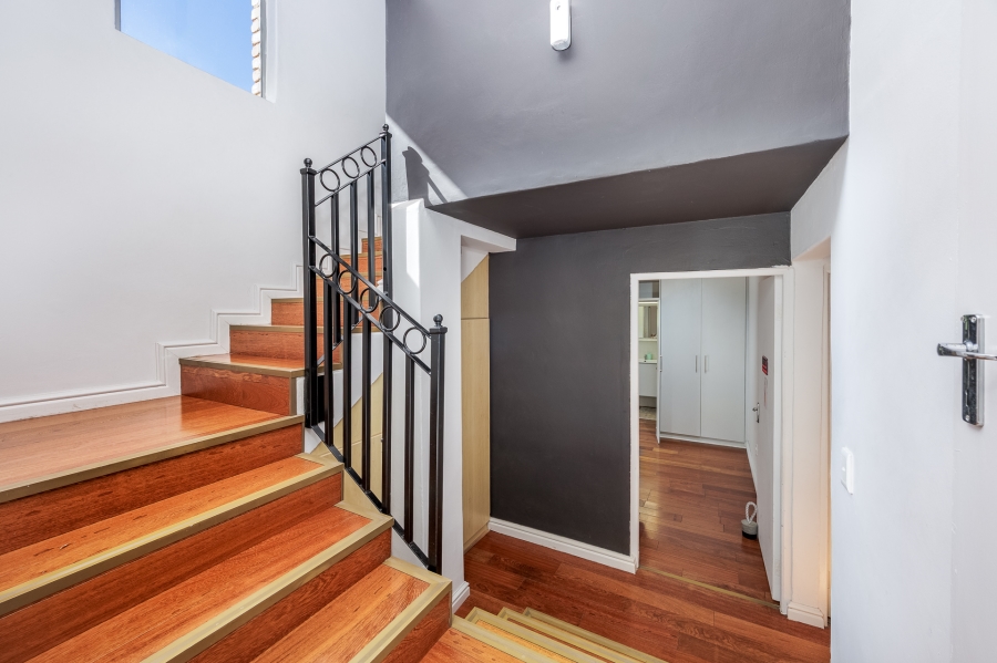 4 Bedroom Property for Sale in Vierlanden Western Cape